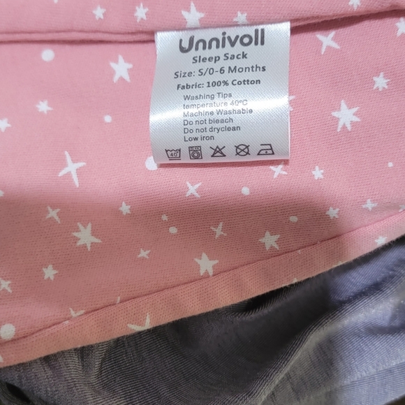 Unnivol Sleep Sack. Infant's size Small 0-6 months. 2 way zipper. Never Worn - Picture 2 of 5